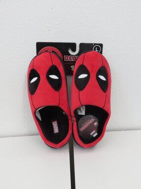 (#117) Marvel Deadpool Slipper Unisex Adults Red Black Plush Rubber Sole Size L